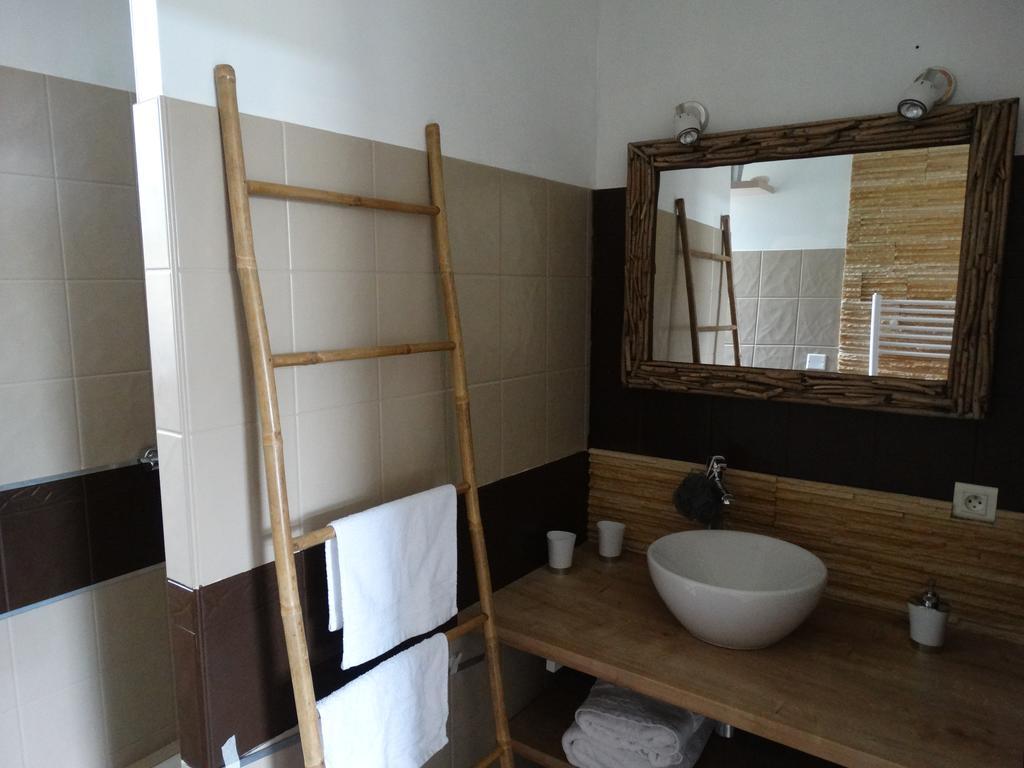 Chambre D'Hotes Ty Men 라로슈베르나르 외부 사진